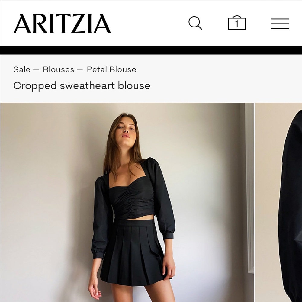 NEW** Aritzia Black Cropped Blouse